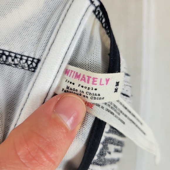 Intimately Free People Halter Bralette Bra Size Medium Black White - Picture 4 of 6